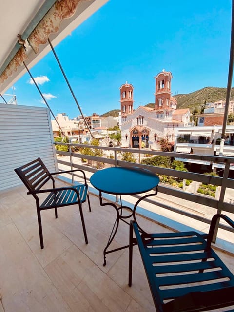 Day, View (from property/room), Balcony/Terrace, City view