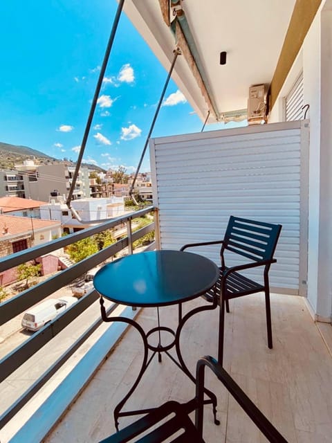 Balcony/Terrace, Mountain view