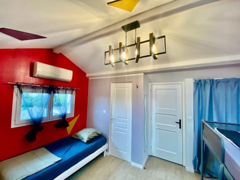 Villa - Marseille Villa in Marseille