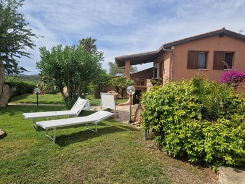 Home 55 House in Porto Istana