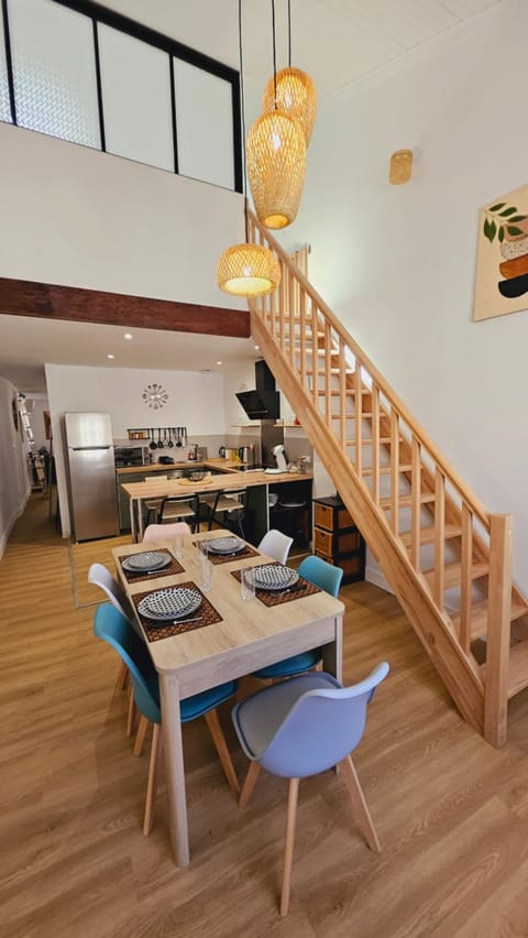 Dining area, stove, kitchen