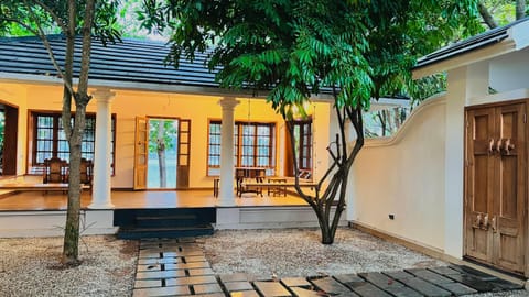 Property building, Garden