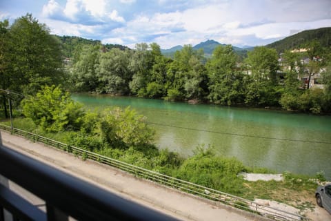 Spring, Day, Natural landscape, Mountain view, River view
