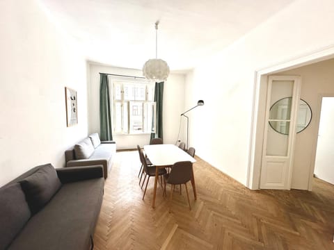 Living room, Seating area, Dining area