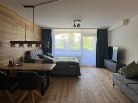 Living room, Photo of the whole room, Seating area, Dining area, Bedroom
