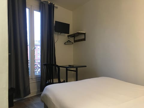 le paris saint ouen Hotel in Paris