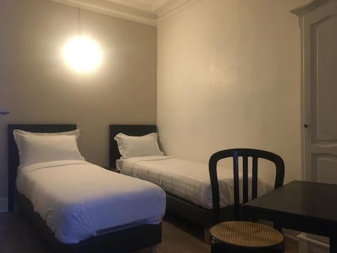 le paris saint ouen Hotel in Paris