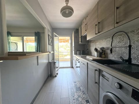 Appartement calme et cosy à Mandelieu Apartment in Mandelieu-La Napoule