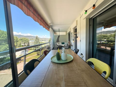 Appartement calme et cosy à Mandelieu Apartment in Mandelieu-La Napoule