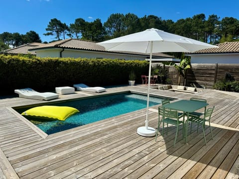 Patio, Balcony/Terrace, Swimming pool
