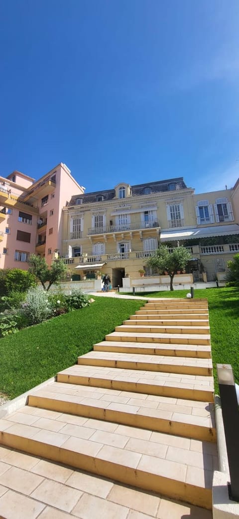 Villa Châteauneuf Jardin Biovès Apartment in Menton