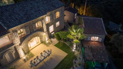 Property building, Patio