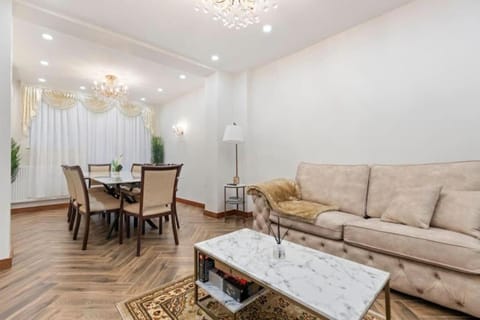 Living room, Seating area, Dining area