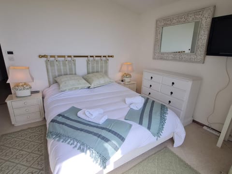 Villa 5 pièces avec piscine et vue mer à Grimaud - FR-1-780-79 House in Grimaud