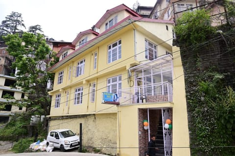 Property building, Street view, Location