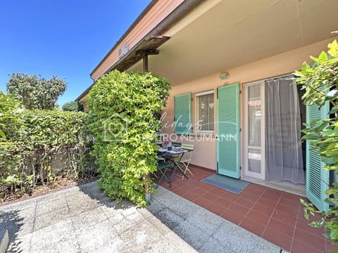 Property building, Patio