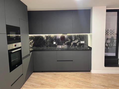 Progreso 1, 3 hab con parking Apartment in Vigo