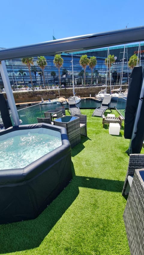Natural landscape, Casino, Garden, Hot Tub, Balcony/Terrace, Fitness centre/facilities, Garden view, sunbed