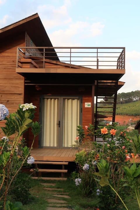 Property building, Balcony/Terrace