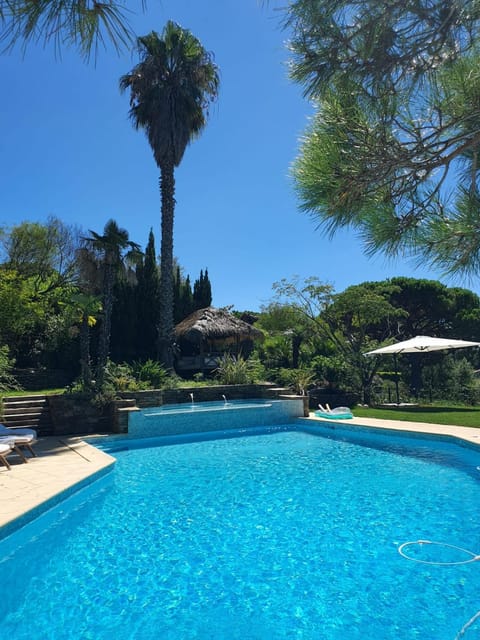 VILLA ROUTE DE RAMATUELLE Villa in La Croix-Valmer