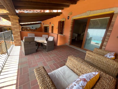 Patio, View (from property/room), Balcony/Terrace