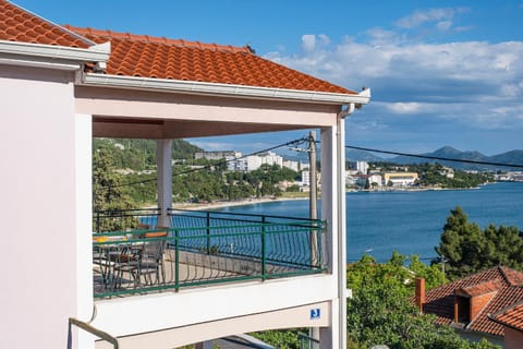 Natural landscape, View (from property/room), Balcony/Terrace, Mountain view, Sea view