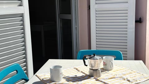 Palme 14 - Marcelli, bilocale con terrazzino, Residence Le Palme Apartment in Marcelli