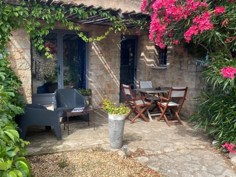 Property building, Patio