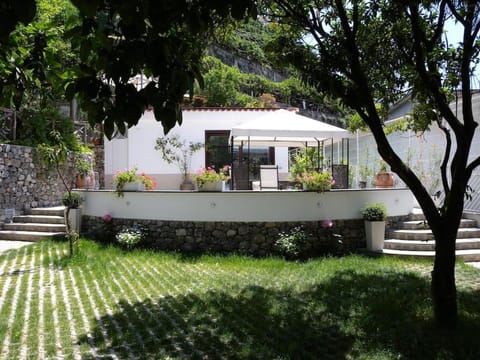 Patio, Spring, Garden