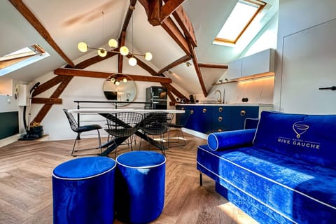 Bright Cocoon Top Floor - Chez Ela Apartment in Fontainebleau