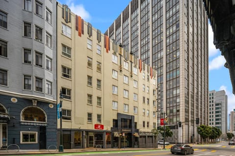 Property building, Day, Neighbourhood, City view, Street view, Location