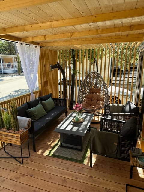 Sunny Mobil Home House in Biograd na Moru