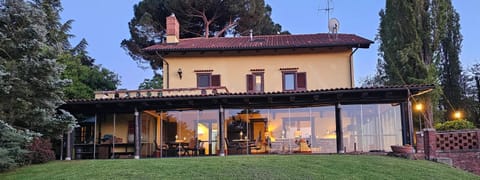 Property building, Restaurant/places to eat, Garden view, Breakfast