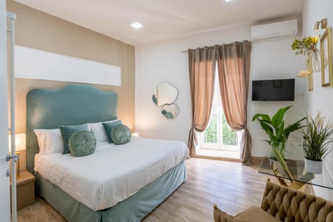 Bed, Bedroom, air conditioner