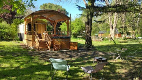 Patio, Garden, Garden view