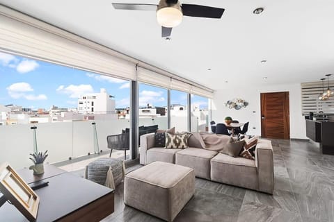 MS Excelente Suite Alberca Milenio C32 Apartment in Santiago de Queretaro