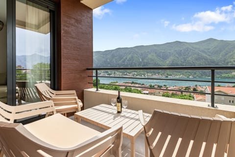 Day, View (from property/room), Sea view