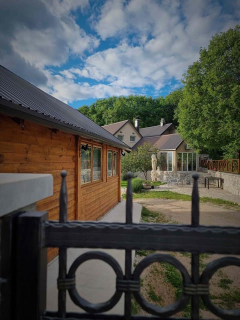 Seosko domaćinstvo Đed Radoš Country House in Montenegro
