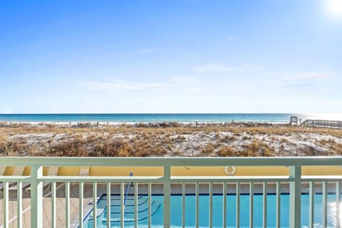 View (from property/room), Balcony/Terrace, Swimming pool