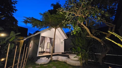 Property building, Night