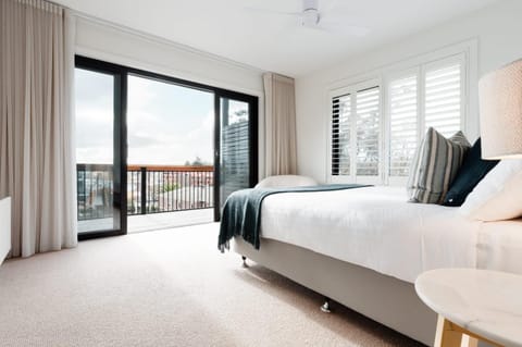 Three-Story Haven City Views & Near Gorge House in Launceston