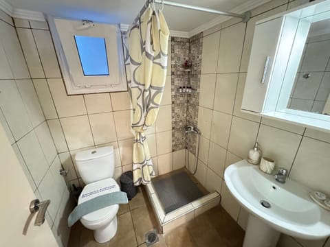 Dimado Apartment in Nea Peramos