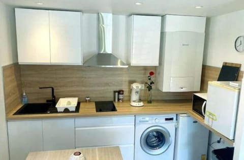 Studio Jardin & Piscine Mougins Apartment in Mouans-Sartoux