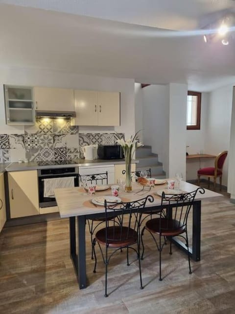 Charmant duplex au cœur de Lorgues Apartment in Lorgues