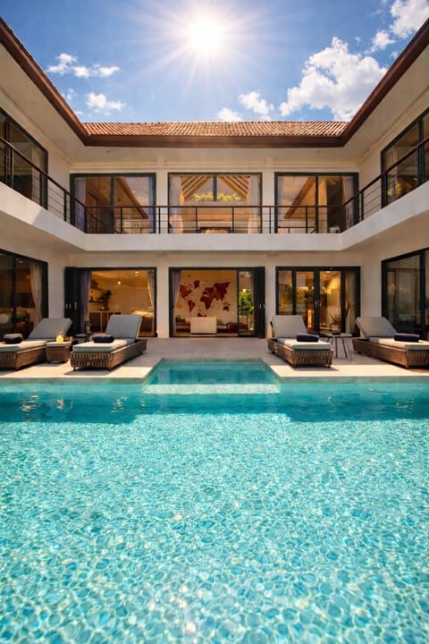 Pool view, Swimming pool