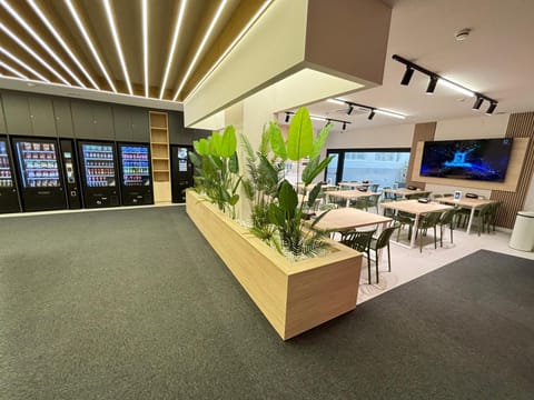 Communal lounge/ TV room, TV and multimedia, Kitchen or kitchenette, Living room, Communal kitchen, Area and facilities, Breakfast, kitchen