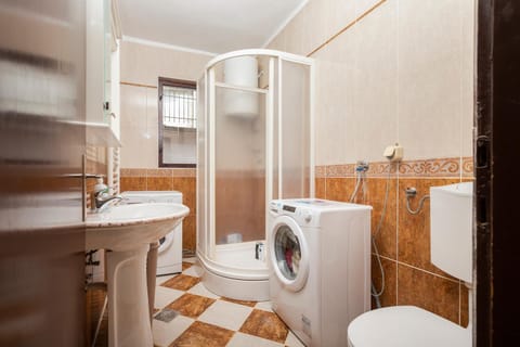 Apartment Vladimir Apartment in Dobrota