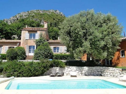Property building, Natural landscape, Garden view, Mountain view, Swimming pool