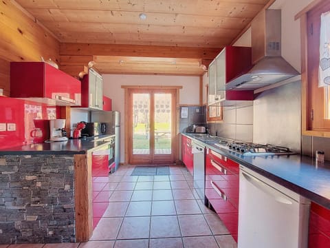 Manupa Chalet in Montriond