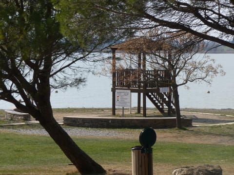 Nearby landmark, Lake view